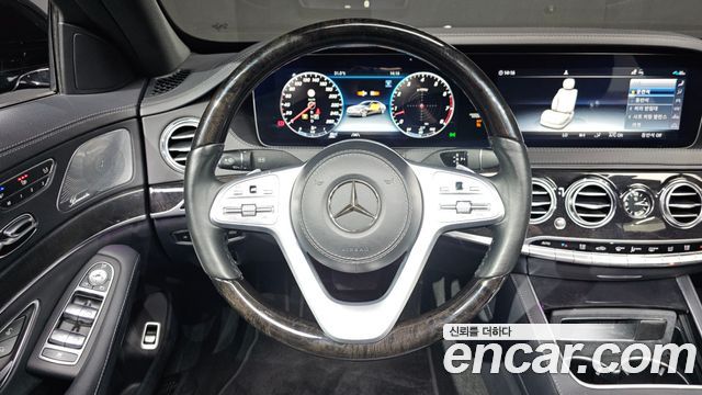 Mercedes-Benz S-Class 2020 — photo 13