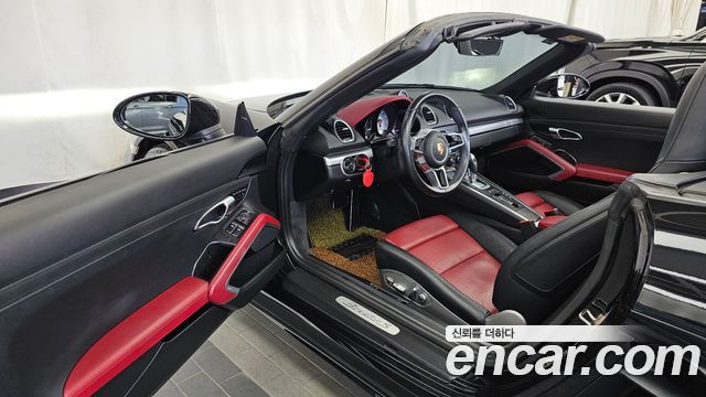 Porsche 718 2017 — photo 10