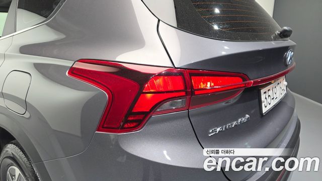 Hyundai Santafe 2022 — photo 9