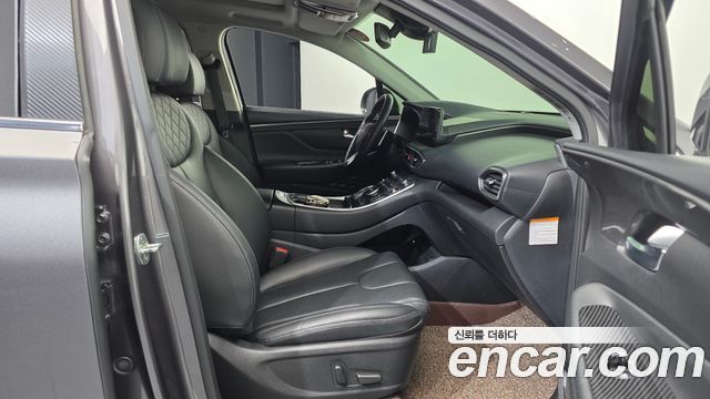 Hyundai Santafe 2022 — photo 16