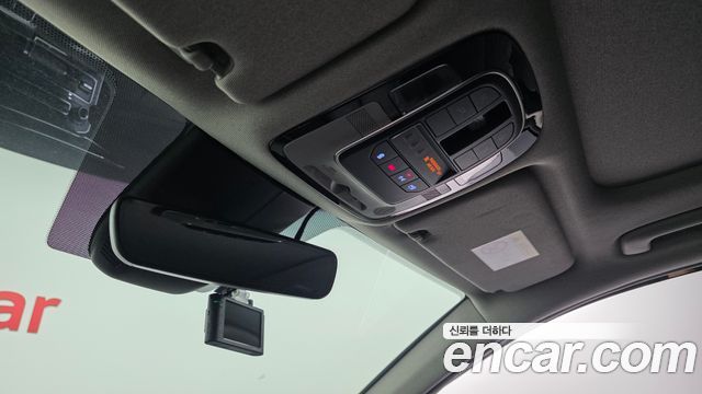 Hyundai Santafe 2022 — photo 29