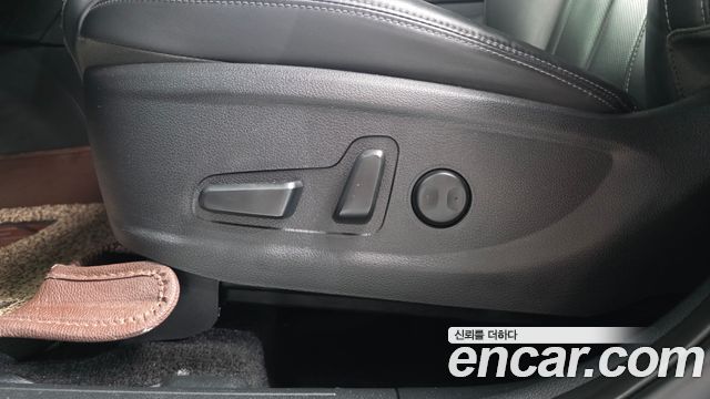 Hyundai Santafe 2022 — photo 34
