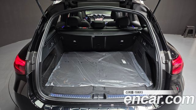 Mercedes-Benz GLC-Class 2026 — photo 24