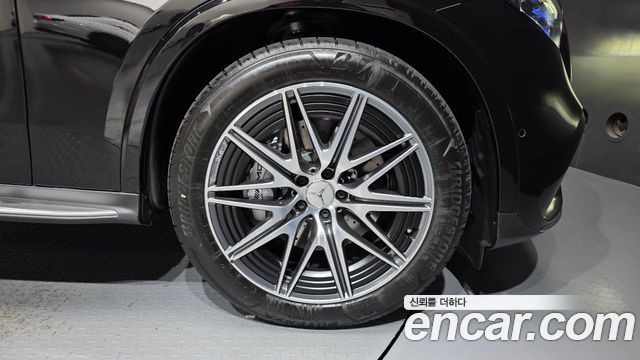 Mercedes-Benz GLC-Class 2026 — photo 7