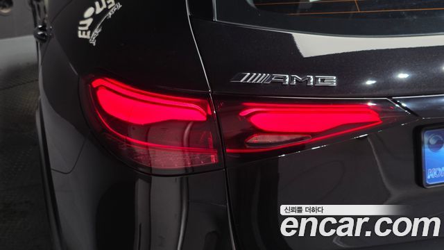 Mercedes-Benz GLC-Class 2026 — photo 9