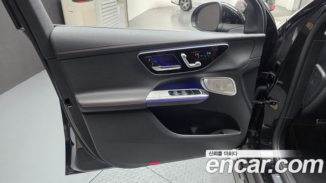 Mercedes-Benz GLC-Class 2026 — photo 14