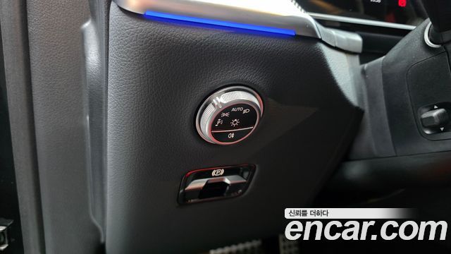 Mercedes-Benz GLC-Class 2026 — photo 28