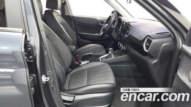 Hyundai Venue 2020 — photo 17