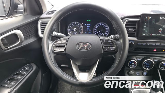 Hyundai Venue 2020 — photo 19