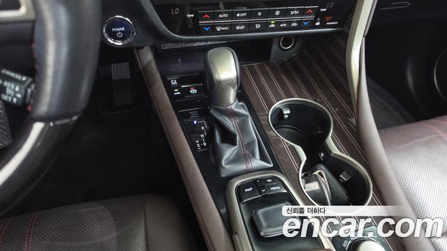 Lexus RX 2016 — photo 9