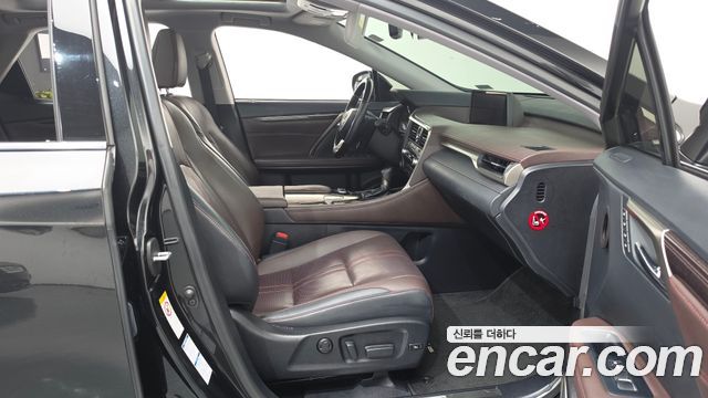 Lexus RX 2016 — photo 11