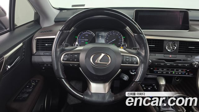 Lexus RX 2016 — photo 13