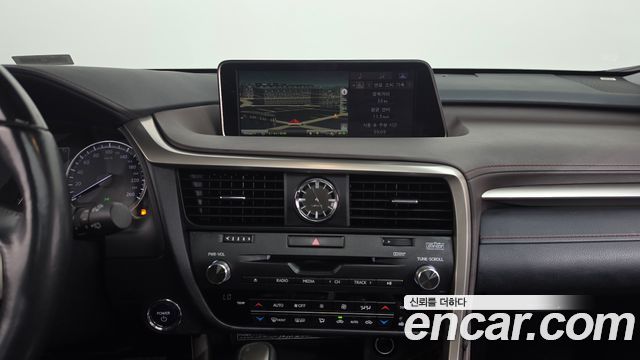 Lexus RX 2016 — photo 14