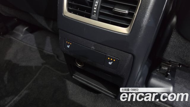Lexus RX 2016 — photo 18