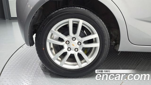 Chevrolet Korea Aveo 2012 — photo 5