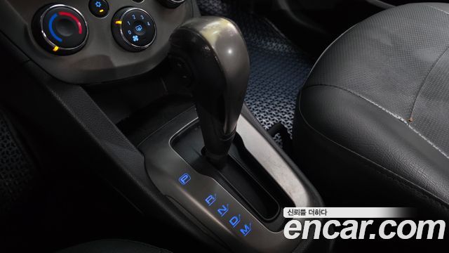 Chevrolet Korea Aveo 2012 — photo 12