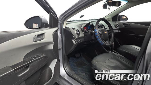 Chevrolet Korea Aveo 2012 — photo 13