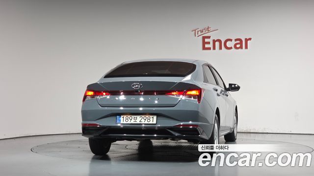 Hyundai AVANTE 2022 — photo 4