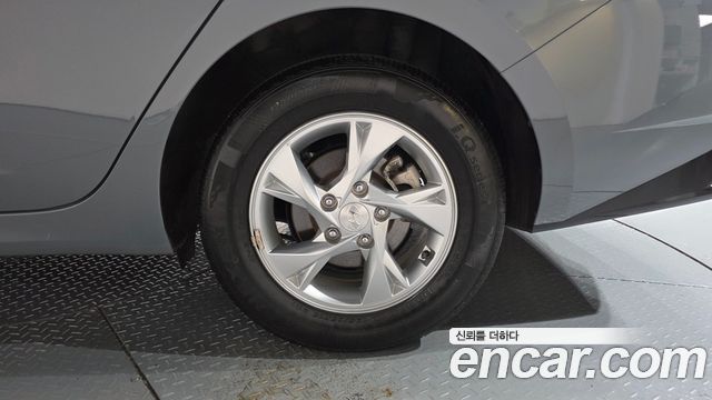 Hyundai AVANTE 2022 — photo 7