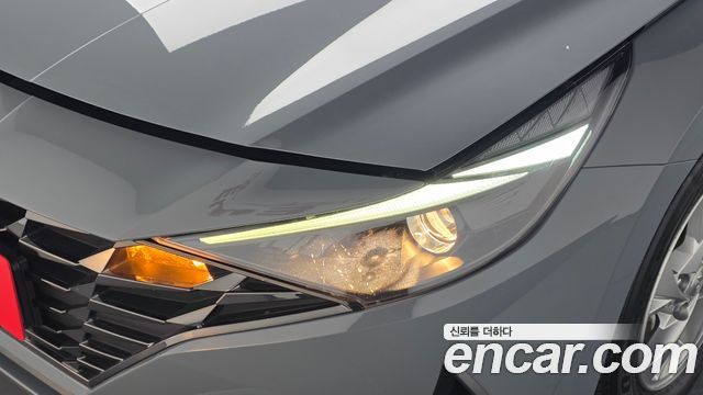 Hyundai AVANTE 2022 — photo 8