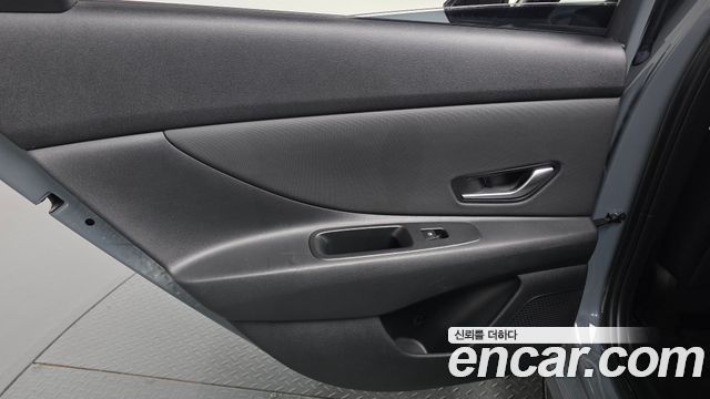 Hyundai AVANTE 2022 — photo 15