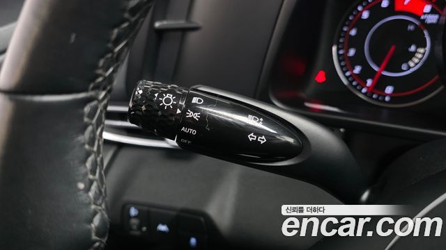 Hyundai AVANTE 2022 — photo 27