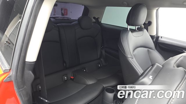 Mini Cooper 2020 — photo 17