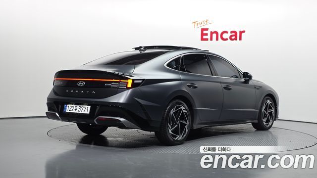 Hyundai Sonata 2024 — photo 2