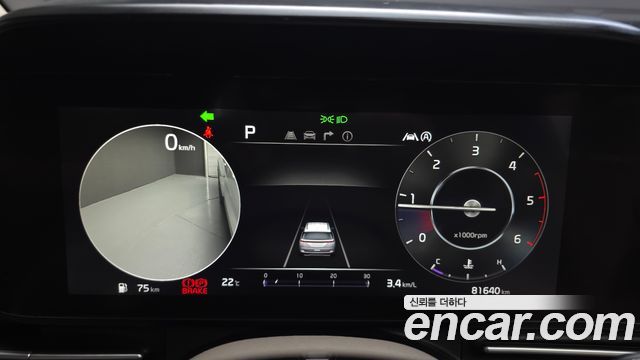 Kia Canival 2022 — photo 8