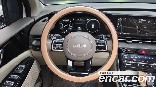 Kia Canival 2022 — photo 13