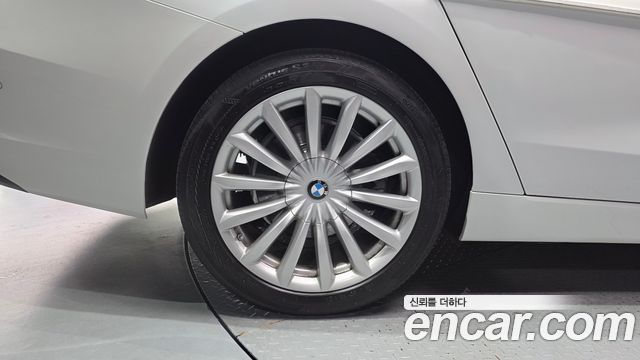 BMW Gran Turismo 2022 — photo 5