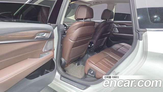 BMW Gran Turismo 2022 — photo 18