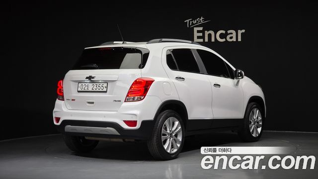 Chevrolet Korea Trax 2018 — photo 2