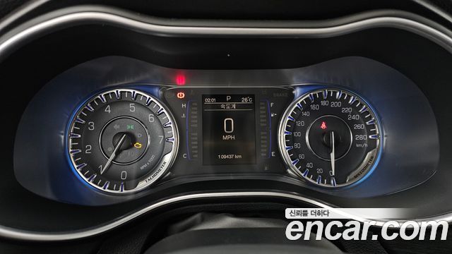 Chrysler 200 2015 — photo 8