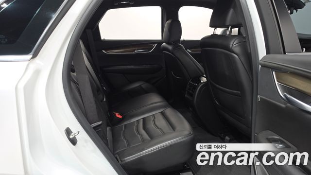 Cadillac XT5 2019 — photo 17