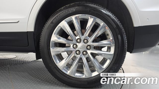 Cadillac XT5 2019 — photo 7