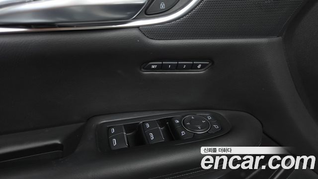 Cadillac XT5 2019 — photo 29