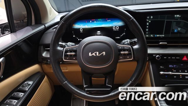 Kia Canival 2022 — photo 20