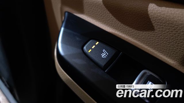 Kia Canival 2022 — photo 25