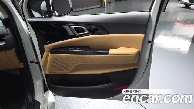 Kia Canival 2022 — photo 15