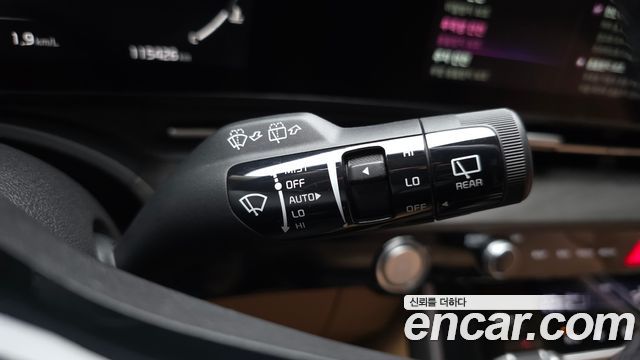 Kia Canival 2022 — photo 29