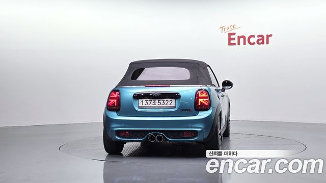 Mini Cooper Convertible 2016 — photo 4