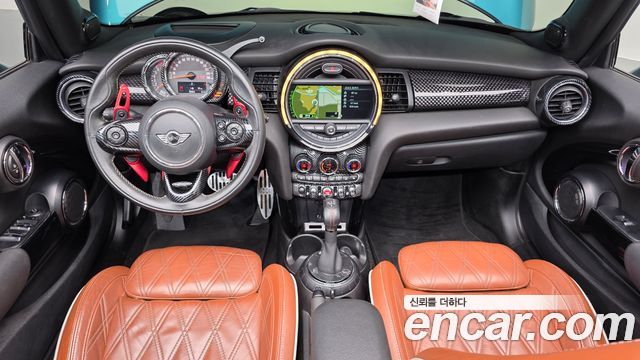 Mini Cooper Convertible 2016 — photo 7