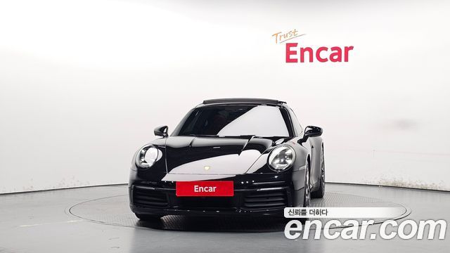 Porsche 911 2020 — photo 3