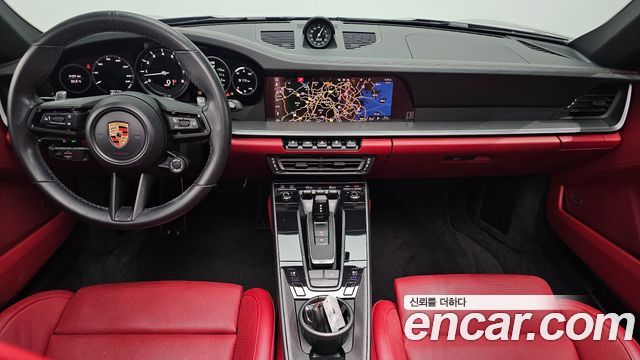 Porsche 911 2020 — photo 7