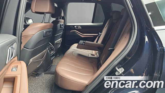 BMW X5 2021 — photo 18