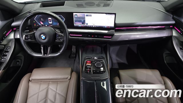 BMW 5-Series 2024 — photo 7