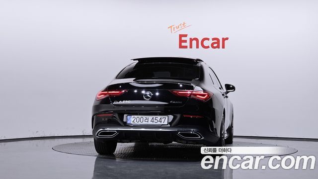 Mercedes-Benz CLA-Class 2023 — photo 4
