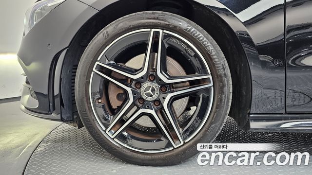 Mercedes-Benz CLA-Class 2023 — photo 5