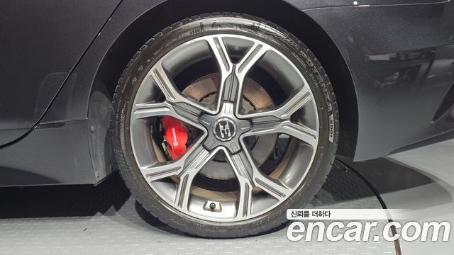 Kia Stinger 2018 — photo 7